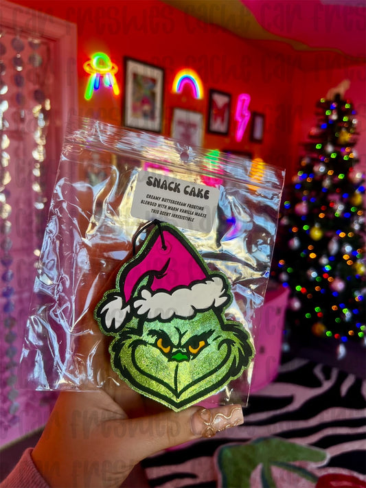 GREEN GUY FRESHIE- SNACK CAKE (HOT PINK HAT)