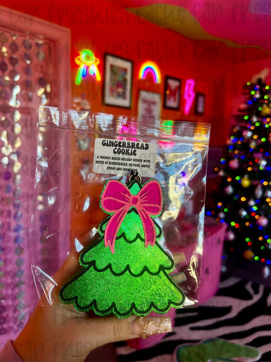 CHRISTMAS TREE W PINK BOW FRESHIE - GINGERBREAD COOKIE